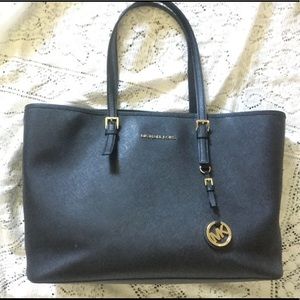 MICHAEL KORS Tote with dust bag